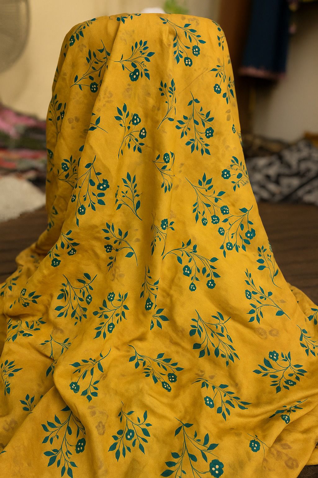 Sapphire 2 pc unstiched lwan